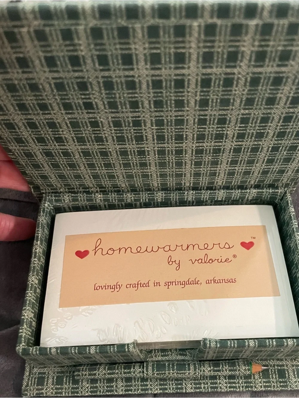 1983 Folk Art Embroidered Fabric Sample Notepad and Pencil Holder